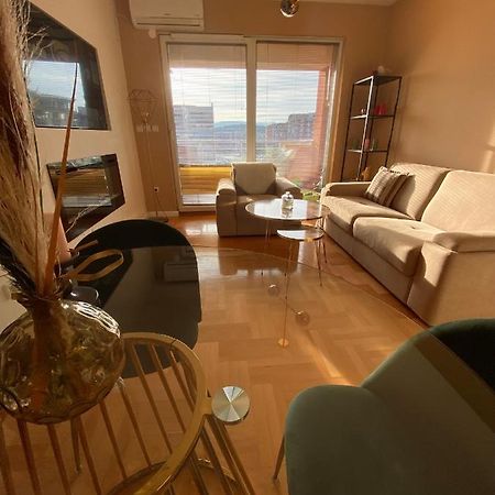 Allure Apartments Ohrid Bagian luar foto