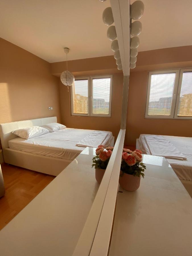 Allure Apartments Ohrid Bagian luar foto